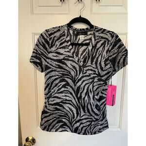 NWT KoiLite XS Performance Stretch Bliss Zebra Stitched Top Style #350PR Pockets